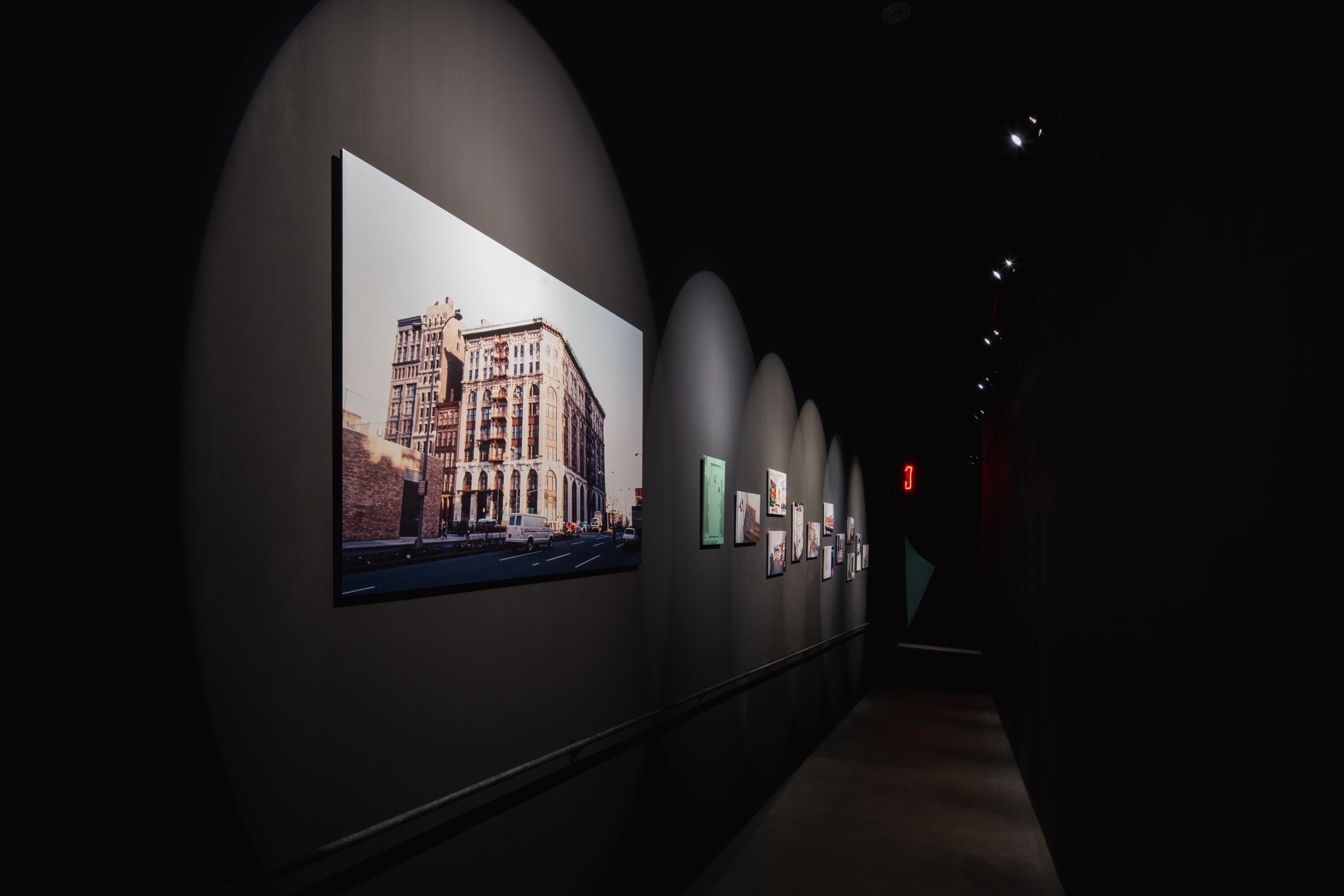 Keith Haring: Arching Lines 人をつなぐアーチ | EXHIBITION | 中村